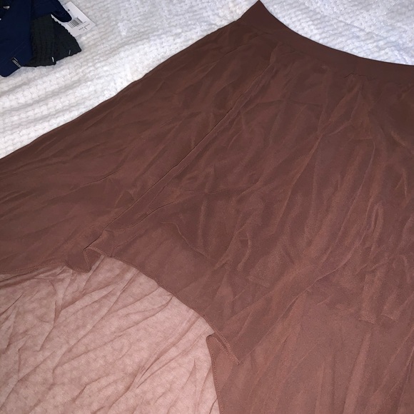 Women’s Lumiere hi low skirt - Picture 3 of 8